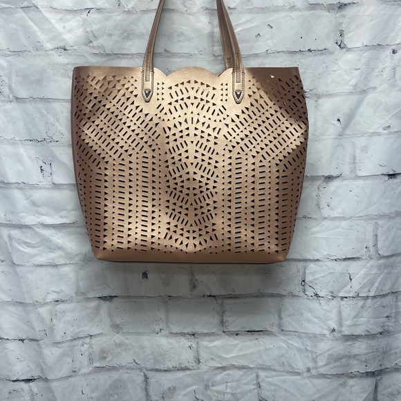 Stella & Dot Vegan Leather Rose Gold Tote  Bag Silver Hardware Marseilles - Picture 2 of 5